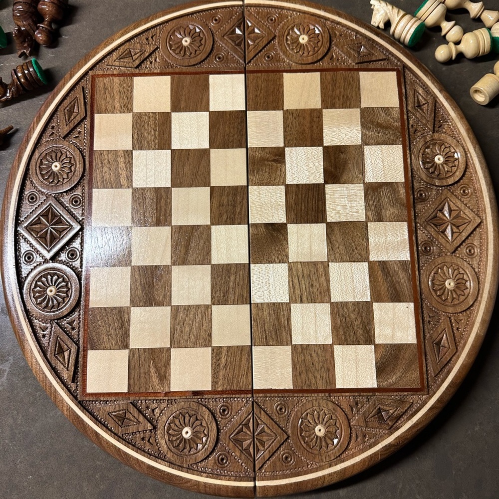 Master of Chess Wooden Chess Set
